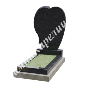 Стела в форме сердца из чёрного гранита