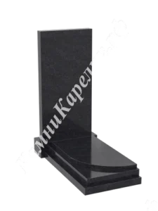 Прямая вертикальная стела из чёрного гранита